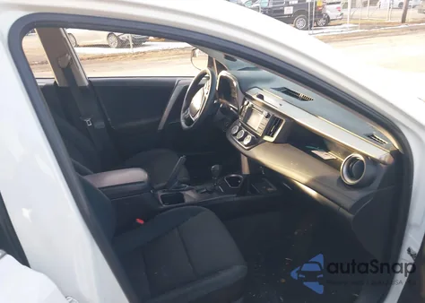 2016 Toyota Rav4 Le из США, поврежденный, VIN JTMZFREV1GJ078810